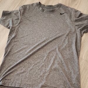 Nike Men's Gray Dri-FIT Shirt